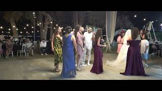 BEYZA nın bekar kızlara çiçek atma merasimi 4k izle