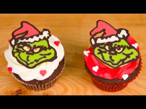 Grinch Christmas Cupcakes (Candy Melt Drawing) from Cookies Cupcakes and Cardio