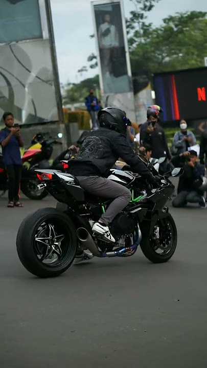 H2 VS ZX10R Adu Geber, Siapa Yang Paling Keras Suaranya?