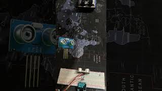 Sensor Ultrasónico Midiendo Distancias con Arduino 🔥🚗