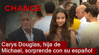 Carys Douglas, daughter of Michael Douglas, surprises by speaking in Spanish