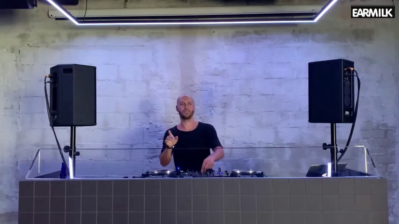 EARMILK Presents: Livestream with Maxim Lany