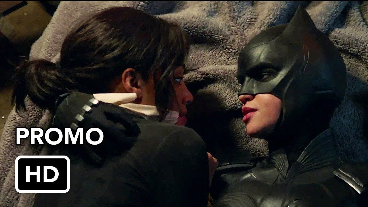 Resultado de imagem para Batwoman (The CW) "Worth Saving" Promo HD - Ruby Rose superhero series