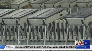 Election workers gear up for Thursday's election across the city of Memphis