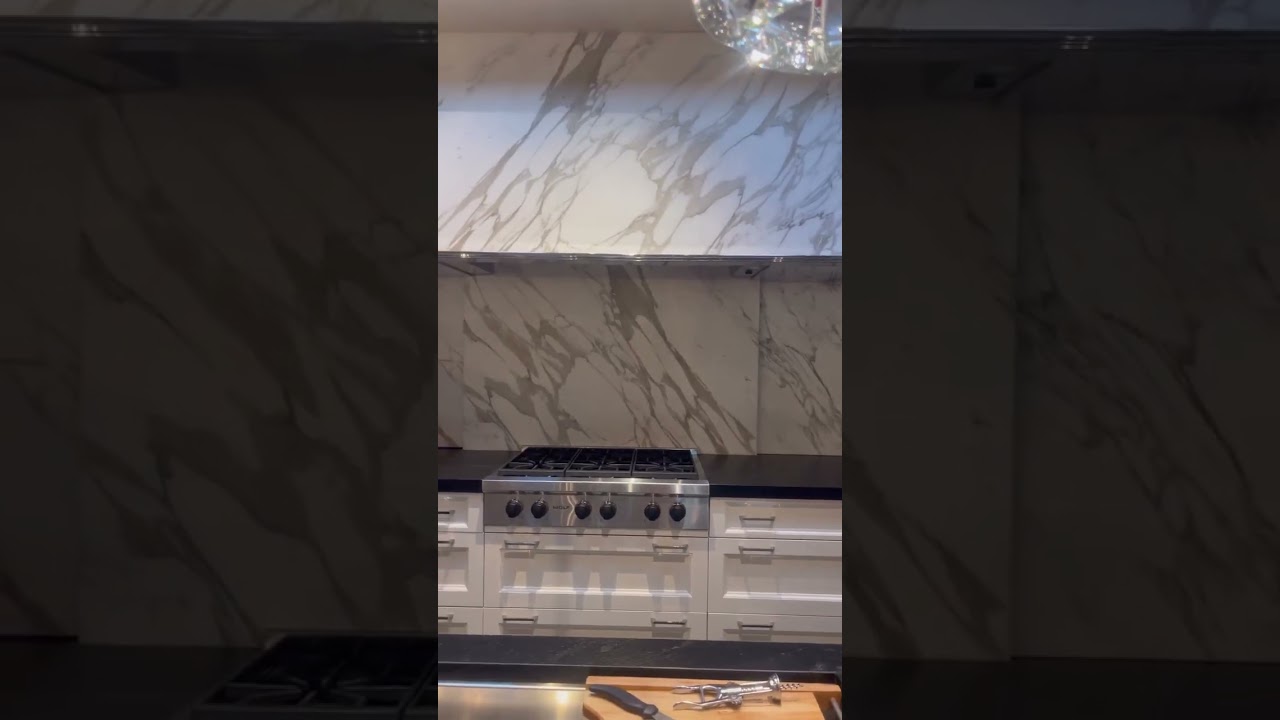 Custom Calacatta Marble Kitchen | PSD DESIGN 🤩