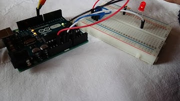 LED control using the Arduino Servo library
