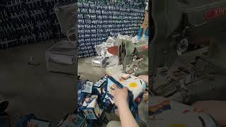 Craft Meets Industry: Precision Stitching of Insulated Storage Bags