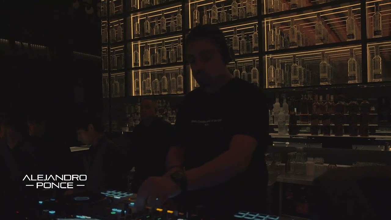 Dinner Session - Damian