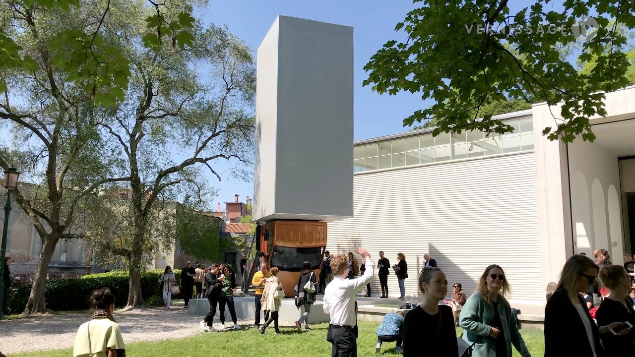 Erwin Wurm / Austrian Pavilion at Venice Art Biennale 2017