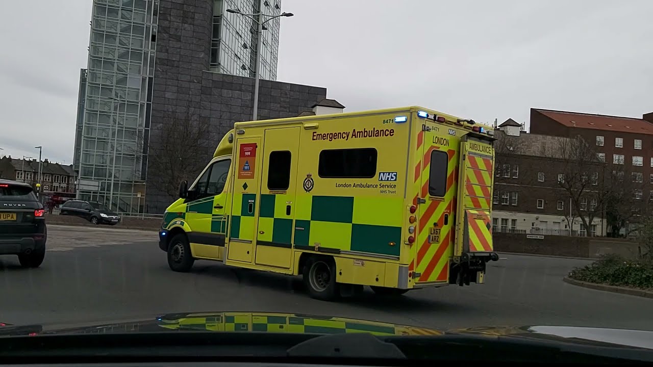 East London Car Trip | SevenKings - Ilford Lane |  2 Retail Parks | United Kingdom | Road Trip | HD