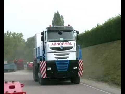 First drive of Tractomas, the world's biggest road truck