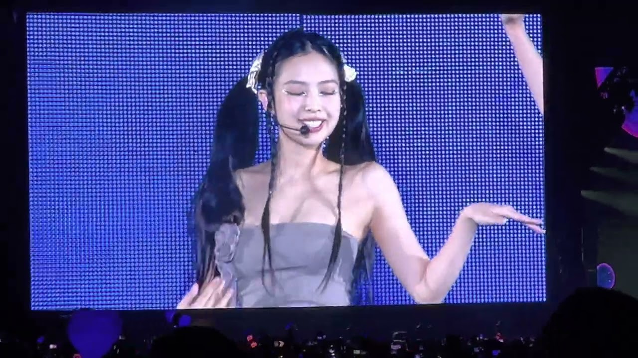 Jennie - You And Me (Mexico City Foro Sol)