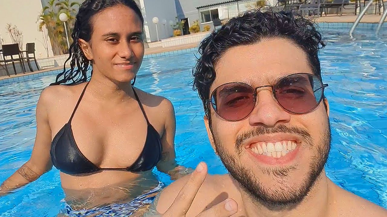 COMEMORANDO O ANIVERSÁRIO DA MINHA NAMORADA