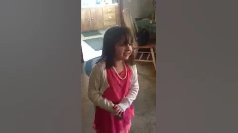 Abby Nicole loses first tooth