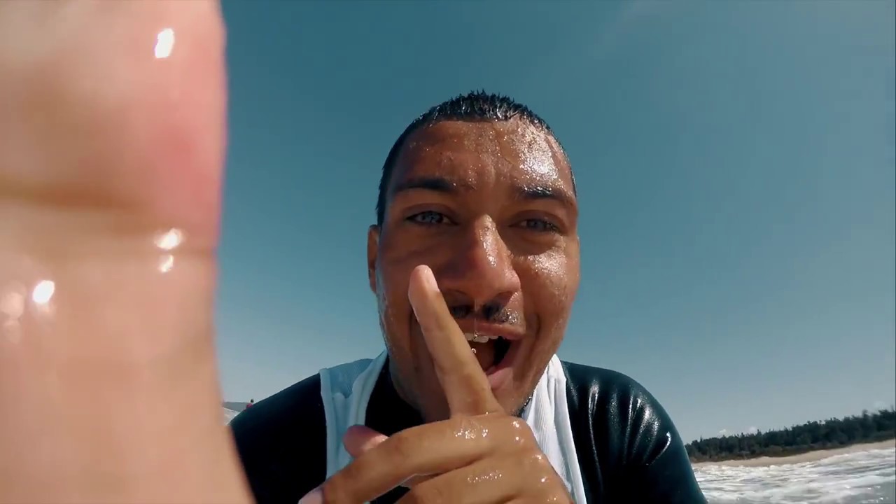 Two Brits take on Surf Camp Australia