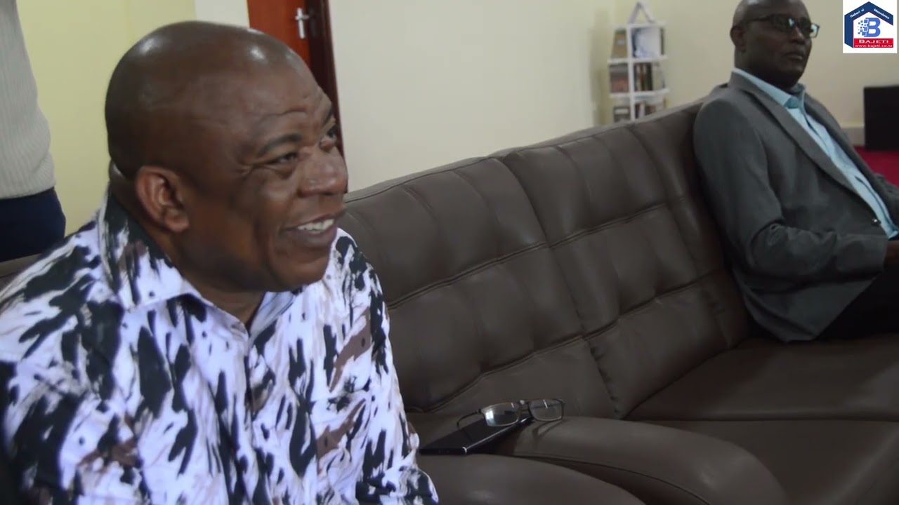 DG CHALAMILA ALIVYOWASILI OFISI YA MKUU WA MKOA NJOMBE NA KUTEMBELEA ENEO TARAJIWA LA OFISI  ZAO