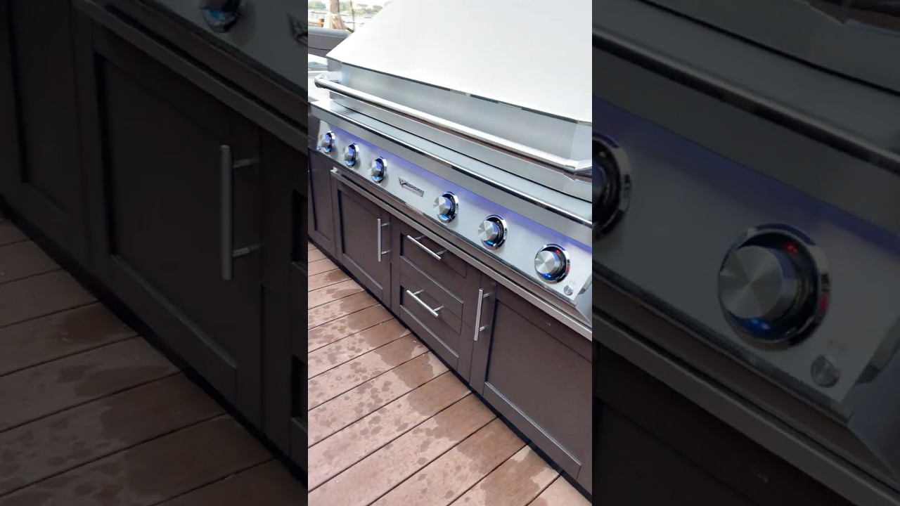 Outdoor Kitchen Featuring Twin Eagles Grill, Griddle, Alfa Pizza Oven, & True Outdoor Refrigeration