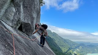 Download lagu Squamish Rock Climbing | SkyWalker 5.8