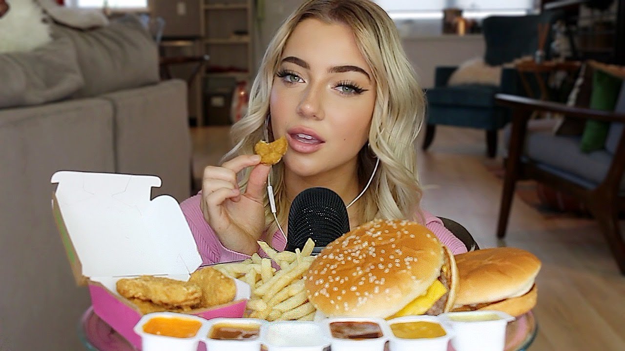 Hot Girl Eating