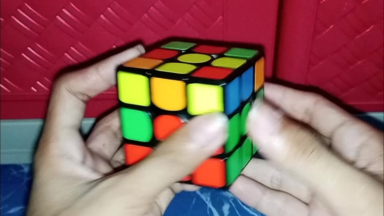 LEARN HOW TO SOLVE 3X3 RUBIK'S CUBE IN LESS THAN 1 MINUTE - YouTube