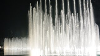 Wasserspiele Dubai Burj Khalifa Dubai Fountain