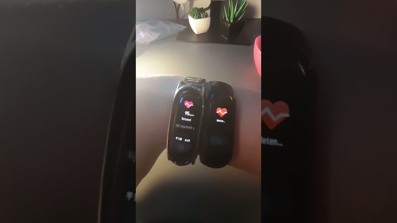 mi band 5 vs mi band 6 heart rate test. 