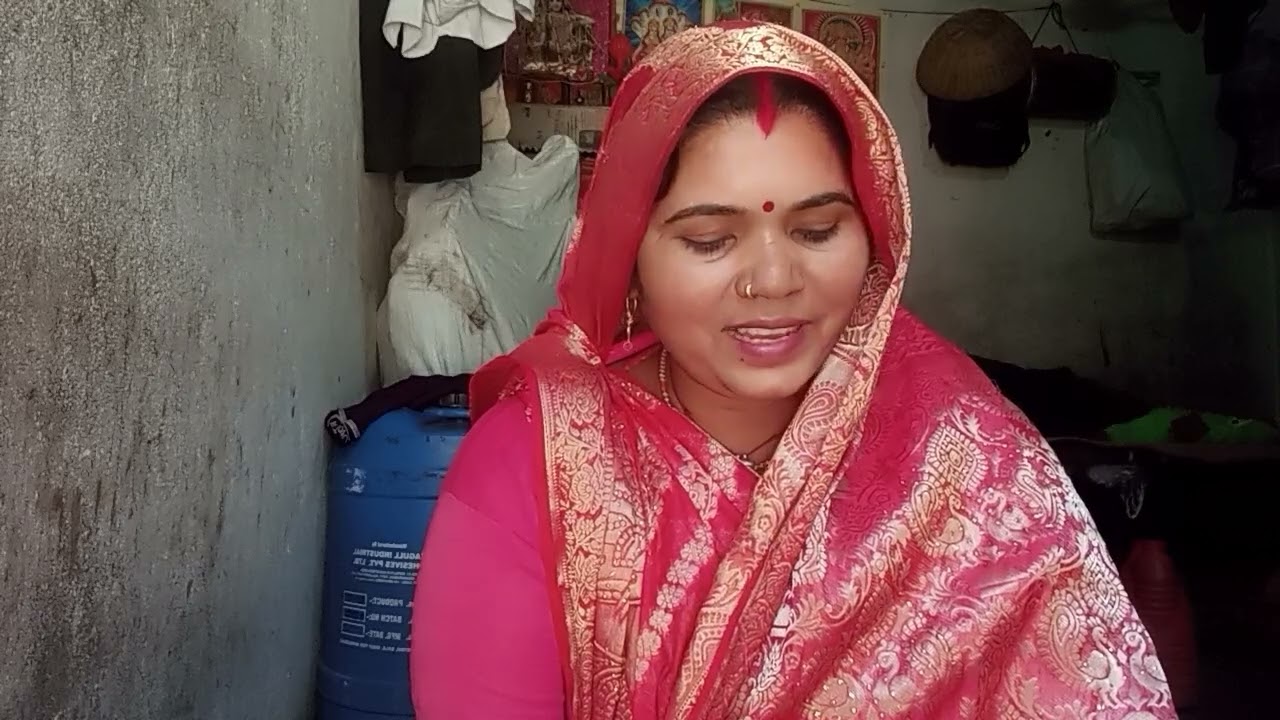 बहुत ही प्यारा सोहर गीत सुनीता यादव अप 56