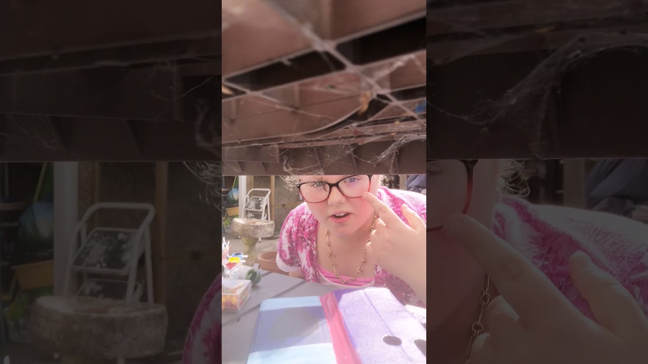 Painting my phone case ðŸŽ¨ðŸ˜  ï¸ ðŸ'Œ - YouTube