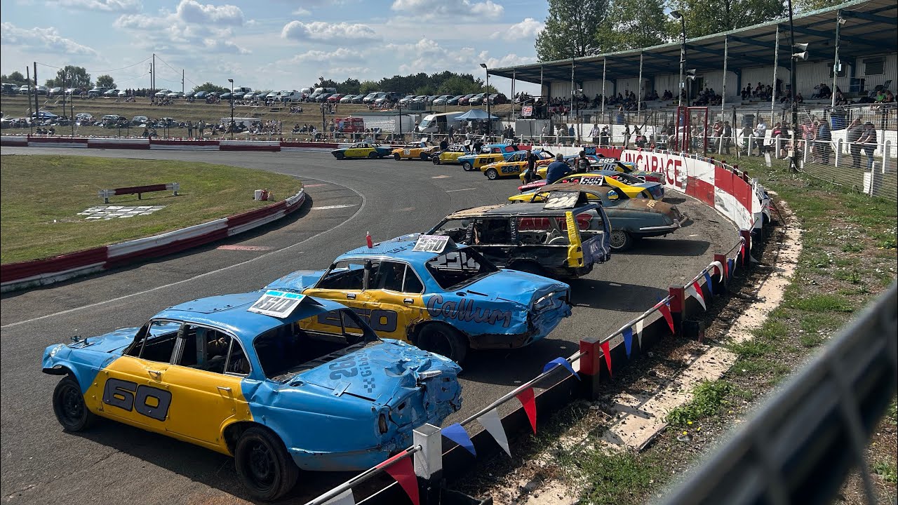 Coventry Avengers Ken Gibbs memorial parade leaving track Hednesford ...