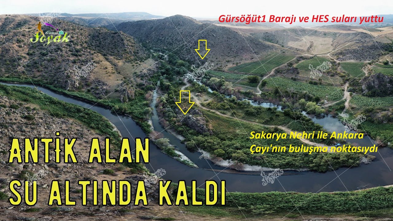 Sakarya Nehri Ankara Çayı . Su altında kalan antik alan .  (Dümrek) (26.07.2020)