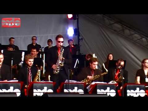 NYJO perform 'Dodd is Willing'.mp4