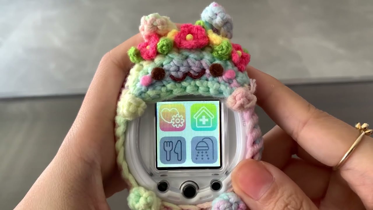 Tamagotchi est de retouren tant que montre intelligente! [VIDÉO