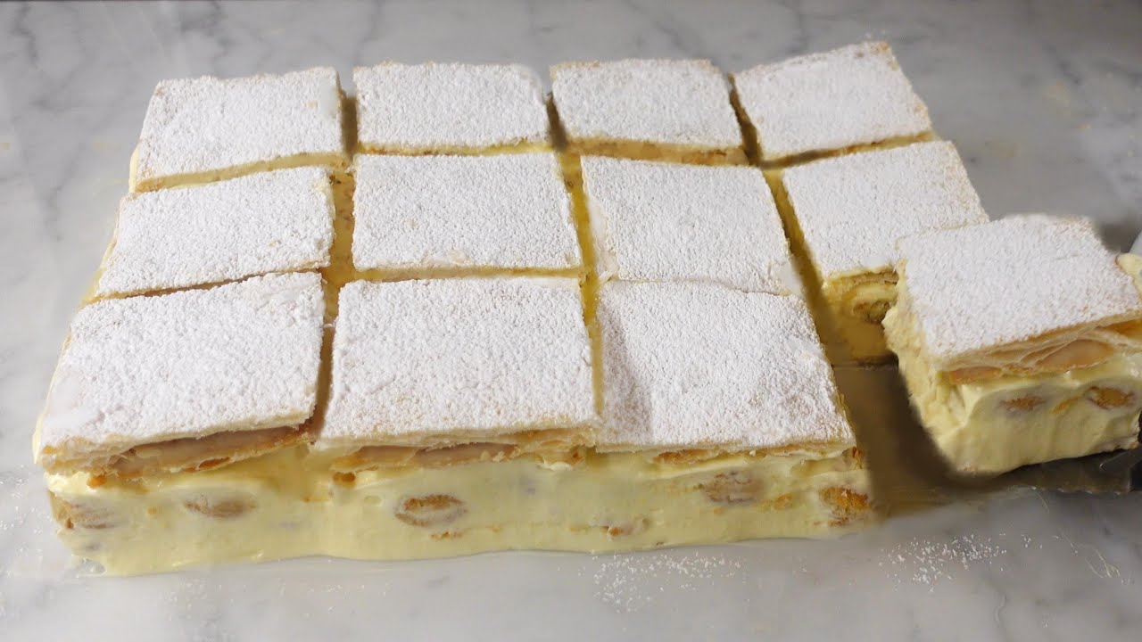 СЛОЁНЫЙ ДЕСЕРТ С КРЕМОМ НА ПРАЗДНИК. Легкий и вкусный десерт