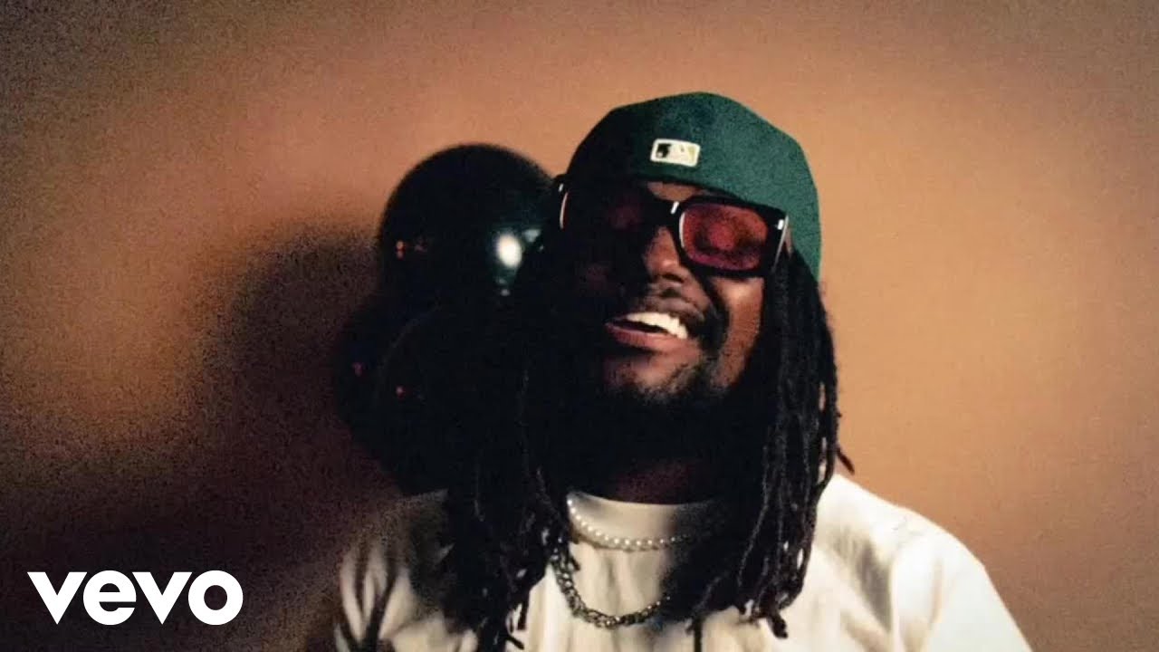 Ness Julius - Hood Bitch Fantasy