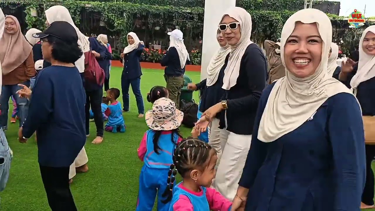 SENYUM CERIA // SPS MUTIARA MENGANTI #familygathering #sobatliburan 