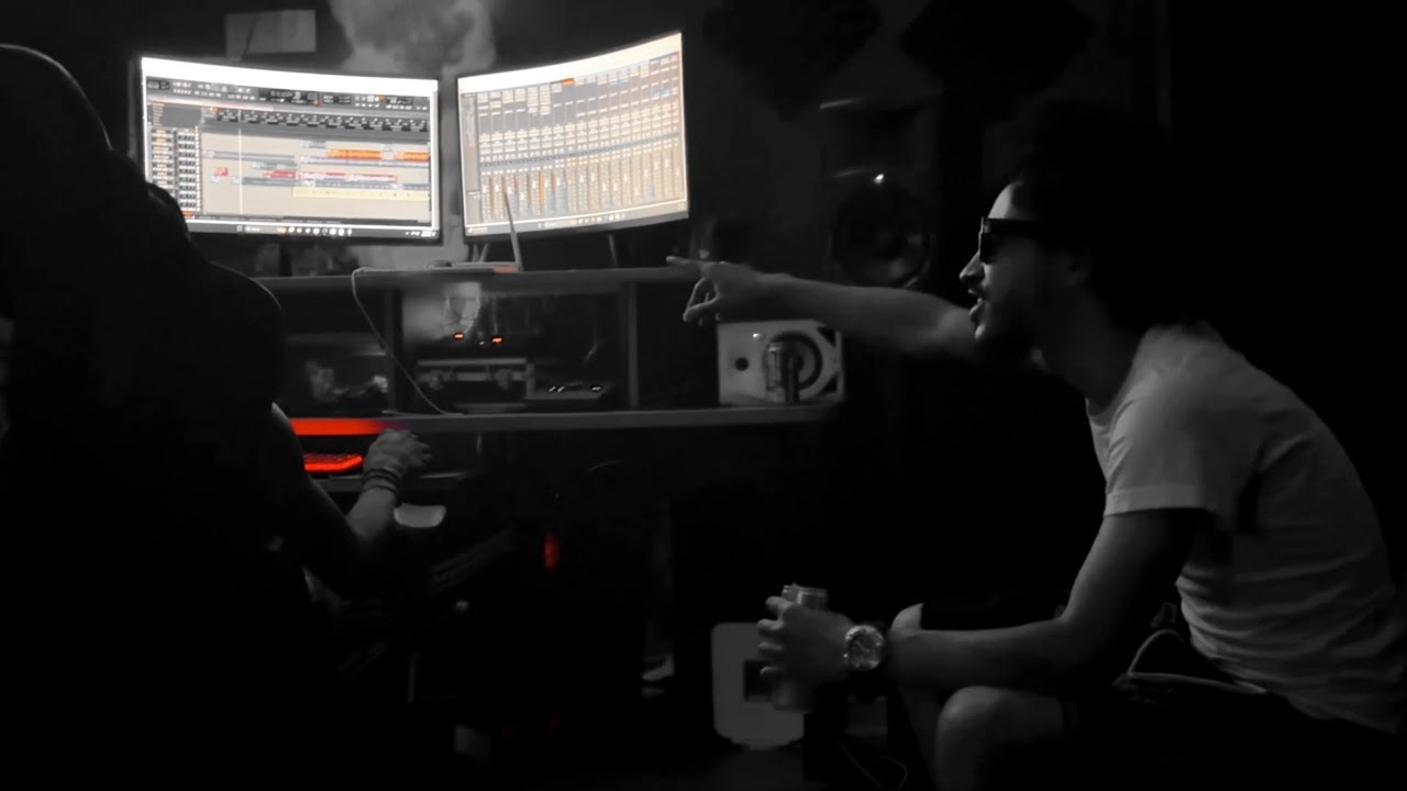 2FG Studio session Vlog “2 Da Wall” - YouTube