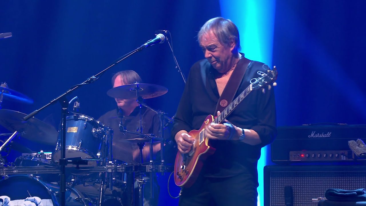 Camel - Moonmadness (Royal Albert Hall)