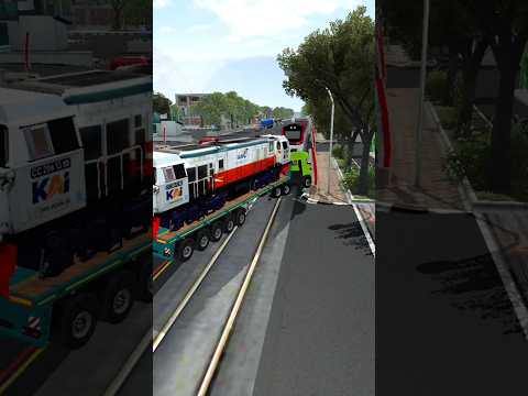 detik detik kereta api menghantam truk trailer#shorts