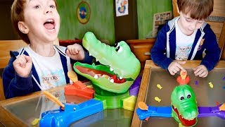 Brinquedo Do Jacaré Que Come Peixes Jogo Do Crocodilo - Familia Brancoala