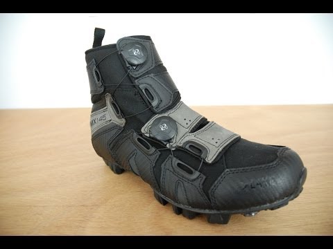 Lake MX145 Winter Cycling Boots - YouTube