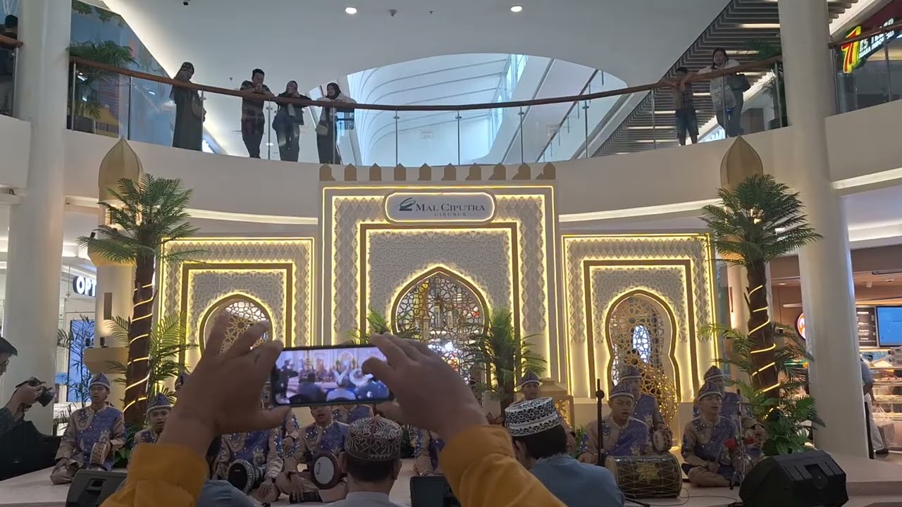 MARAWIS EL FUNUN~ SHOLLU ALA NURILLAZI (JUARA HARAPAN 1) FESTIVAL TINGKAT UMUM MALL CIPUTRA CIBUBUR