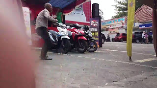 Kakek joget dangdut, sukabumi bergoyang