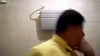 Eu No Banheiro Da Igreja