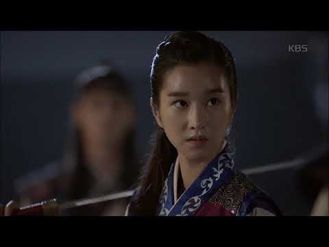 [Hwarang] Seo Yeaji showing off her martial skills after being looked down on