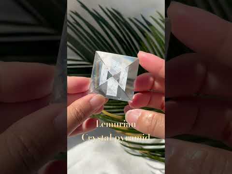 Crystal Pyramids | Geometry in Nature - YouTube