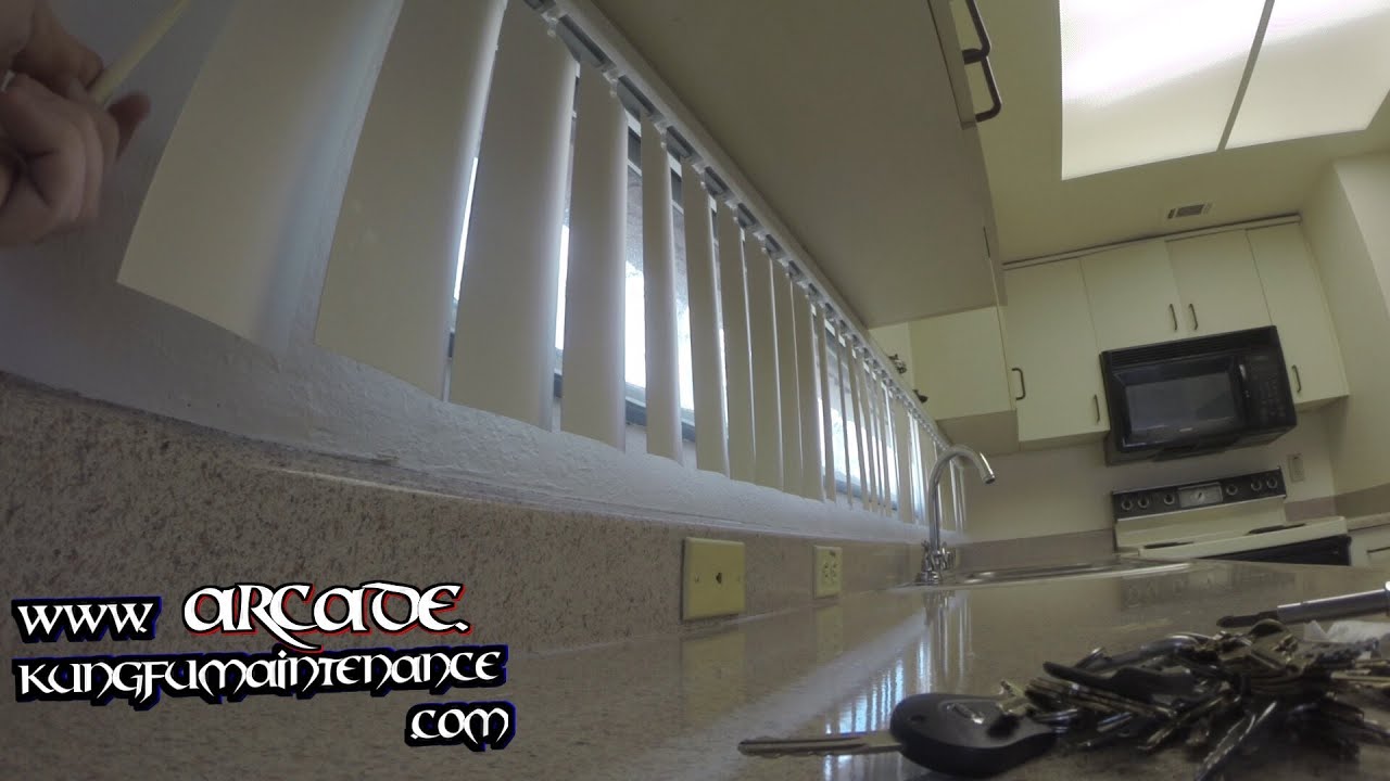 Repairing Off Center Vertical Blinds Wand Control Not Turning Vanes Pulling Carriers Won't Open