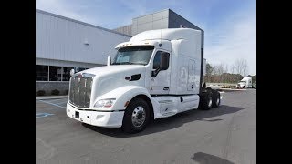 2014 PETE 579 SLEEPER U228565