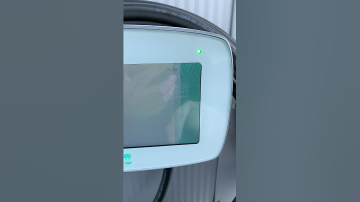 VORSICHT: WALLBOX Commander 2 hat das schlechteste LCD Display auf dem Markt. Es ist nicht lesbar!