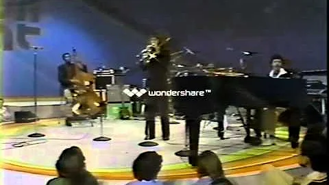 Bill Watrous - Nancy with the Laughing Face (at th...