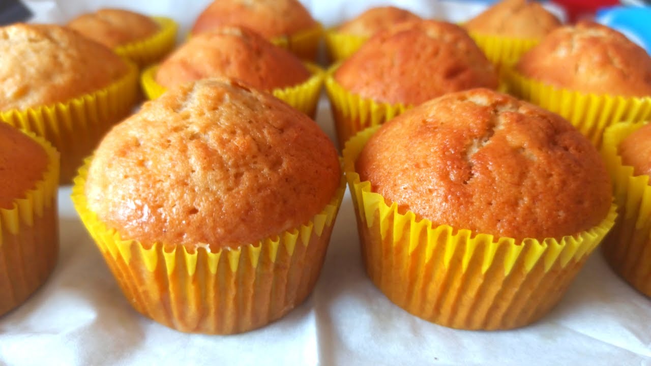 Healthy Moist Banana Muffins Recipe| Easy to follow recipe